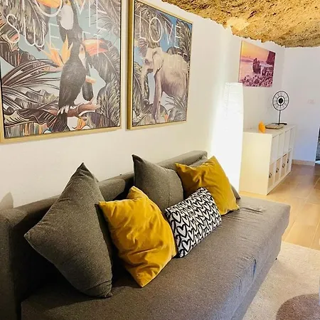 Arico Cave Experience Bencomo Camping Santa Cruz de Tenerife
